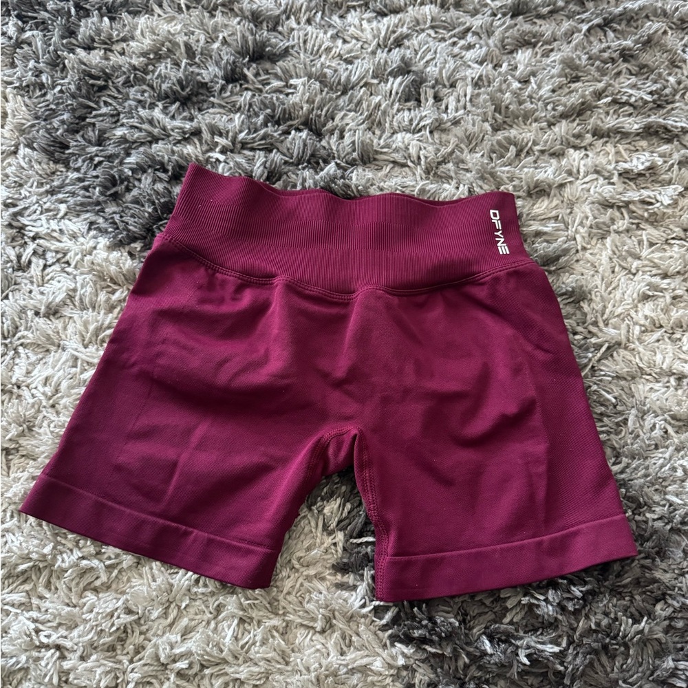 DFYNE WINTER BERRY IMPACT Shorts